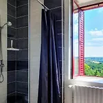 לינה וארוחת בוקר Les Hauts De - D'hotes דום