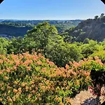 Les Hauts De - D'hôtes Domme