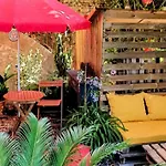 Les Hauts De - D'hôtes Couette-café 3*