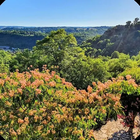 Les Hauts De - D'hotes 多姆