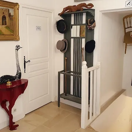 Les Hauts De - D'hotes 3* 多姆