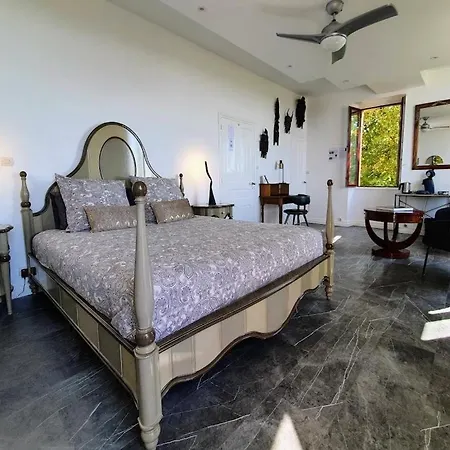 Oda ve Kahvaltı Les Hauts De - D'hotes